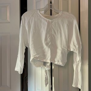 Cloth and Stone cropped  blouse with open tie back. Only worn a few times.